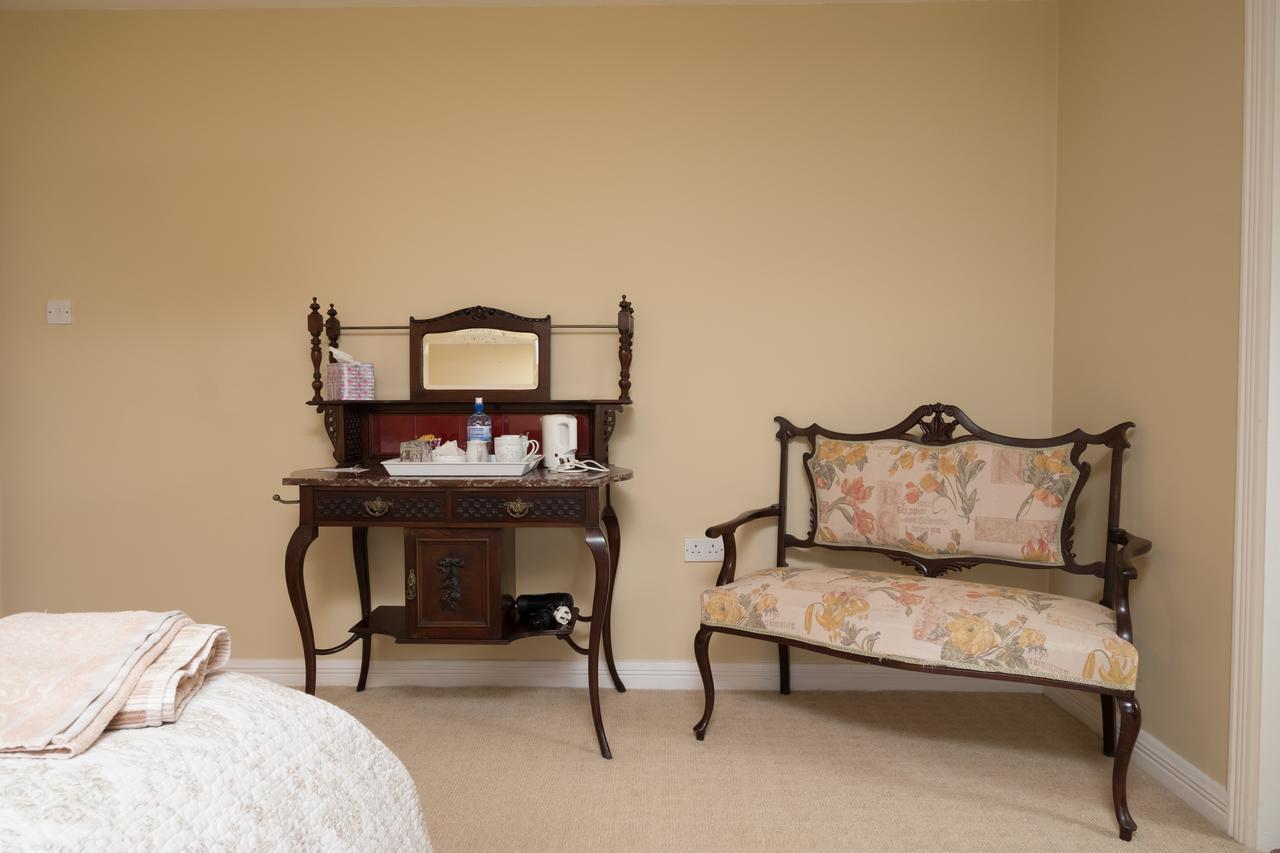 Ashwood House Bed & Breakfast Corrandulla Екстериор снимка
